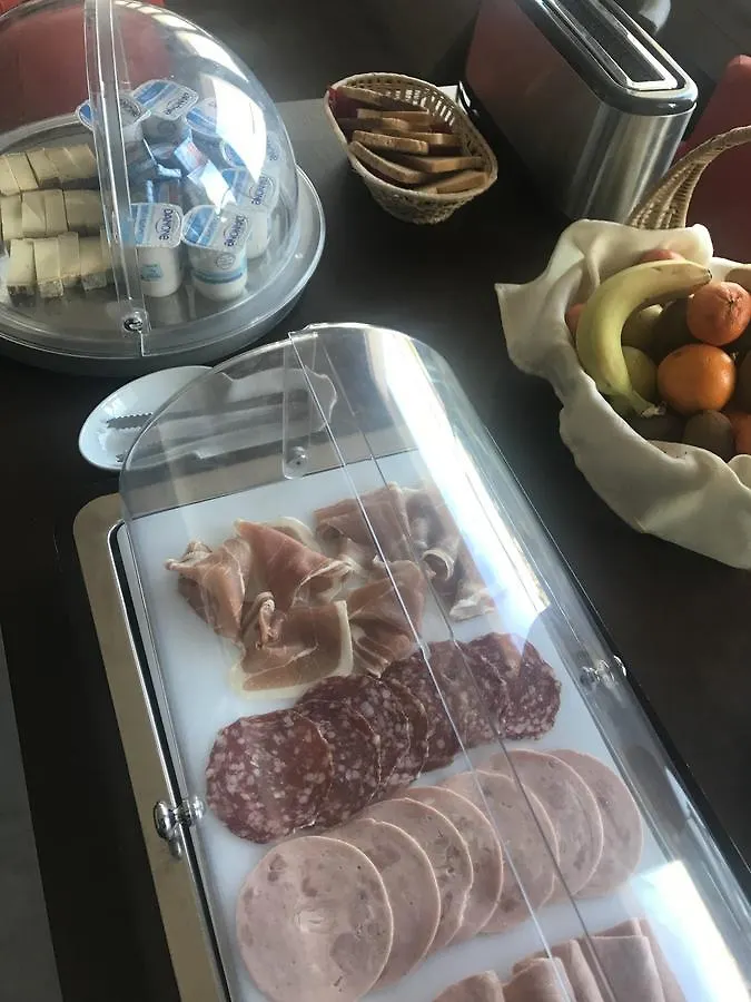 *** 酒店 帕诺拉马酒店-餐厅 Neuvecelle 法国